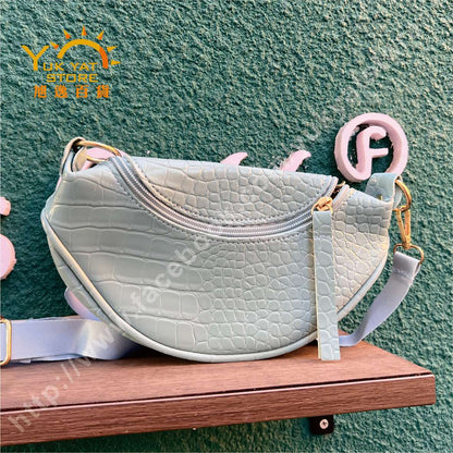 時尚馬鞍形鱷魚紋斜揹包 Fashion saddle crocodile pattern cross-body bag YYC000078